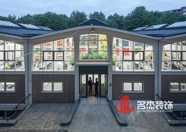 仓库办公室羞羞视频网站入口.jpg