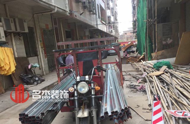 幼儿园羞羞视频网站入口材料进场.jpg