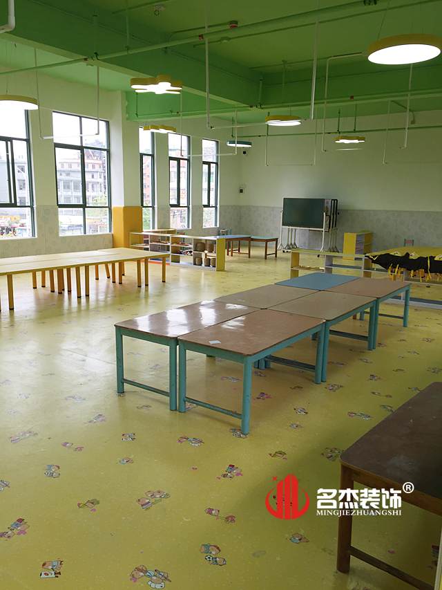幼儿园教室羞羞视频网站入口设计.jpg