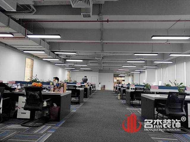 办公室羞羞视频网站入口.jpg