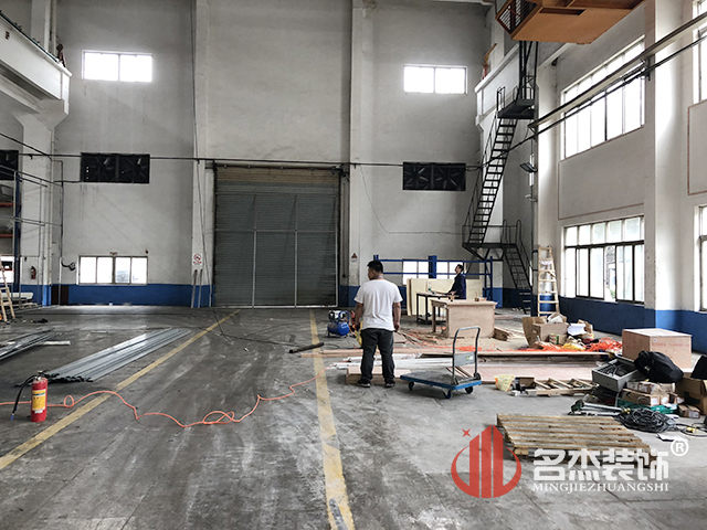 办公室羞羞视频网站入口设计施工照.jpg