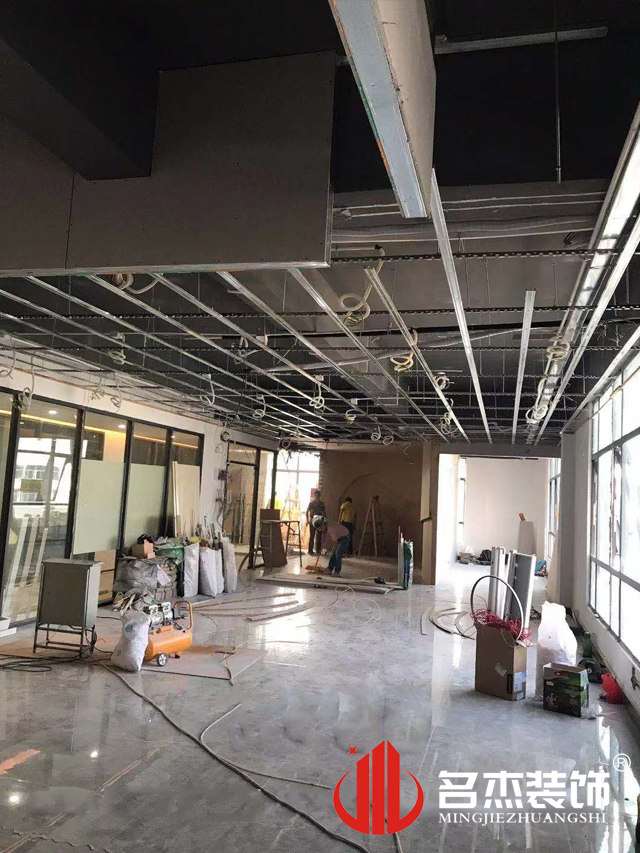 办公室羞羞视频网站入口