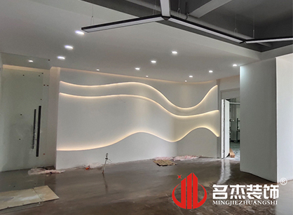 巡工地日记，米乐皮具办公室羞羞视频网站入口项目紧张进行中